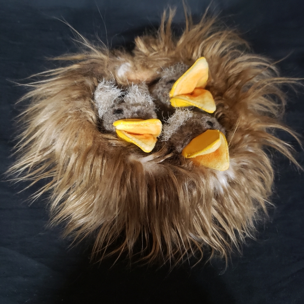 Folkmanis 3 Baby Birds In A Nest Finger Puppet Set